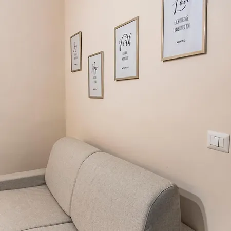 Charm House 아파트 *